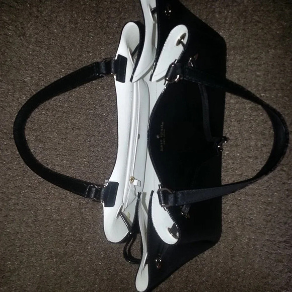 KATE SPADE-Cape Drive-LYNNIE Saffiano Leather Bag Black-NEW WITH TAGS-AUTHENTIC - Picture 8 of 9